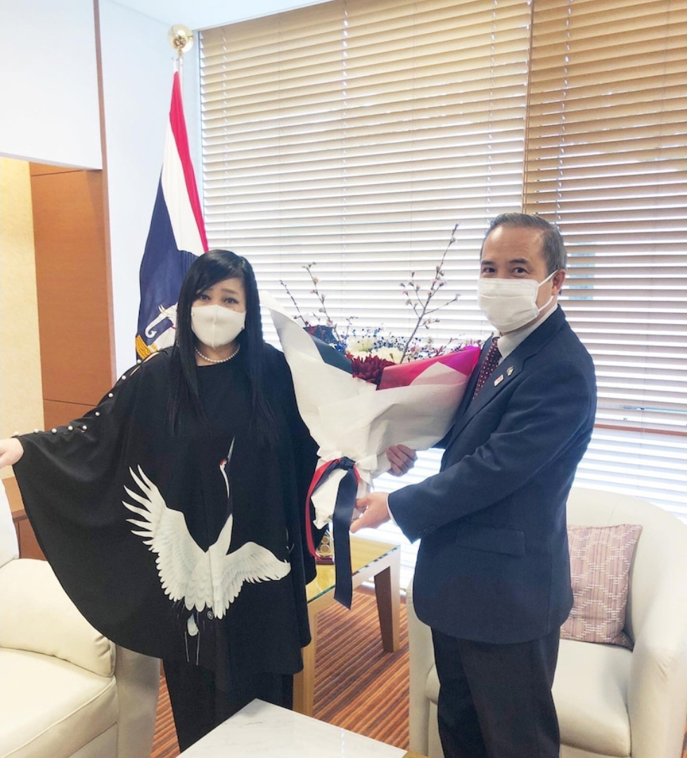 在東京タイ王国大使館へ　大阪万博のご挨拶に日本政府の方と伺いました。